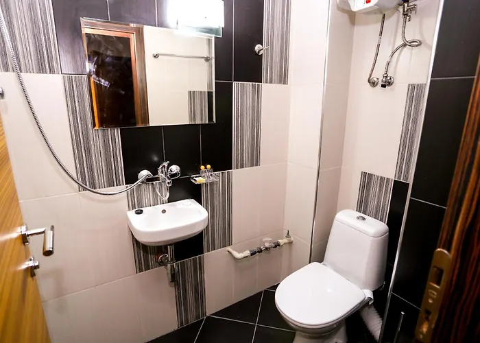 Guest Pentagon Appartement *